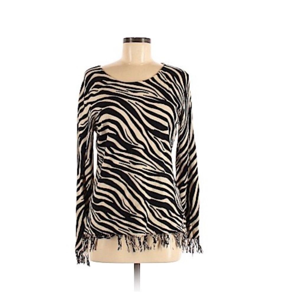 Monroe & Main Zebra print Pullover Sweater size  L
